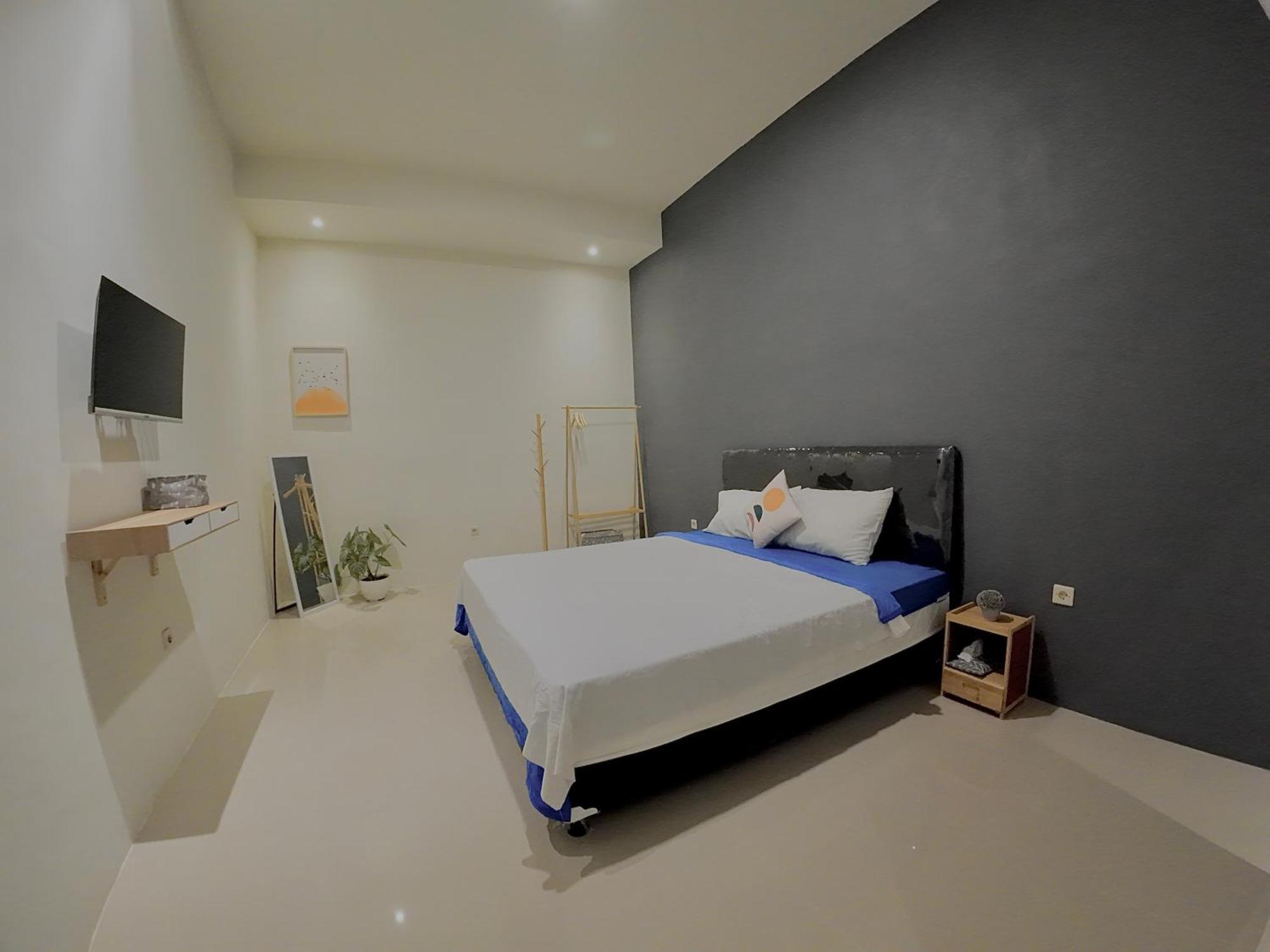 Robiu Bed & Breakfast Banyuwangi  Exterior photo